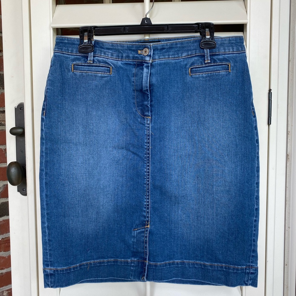Denim skirt